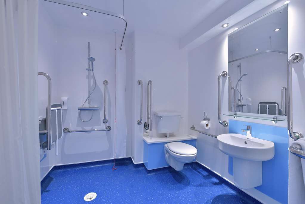 Travelodge Bristol Severn View M48 Elberton Phòng bức ảnh
